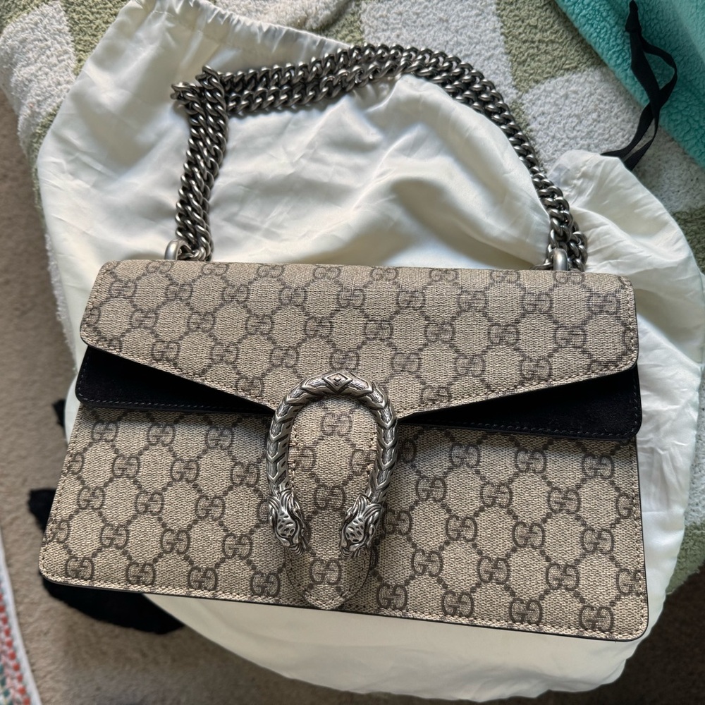 GUCCI DIONYSUS SMALL GG SHOULDER BAG